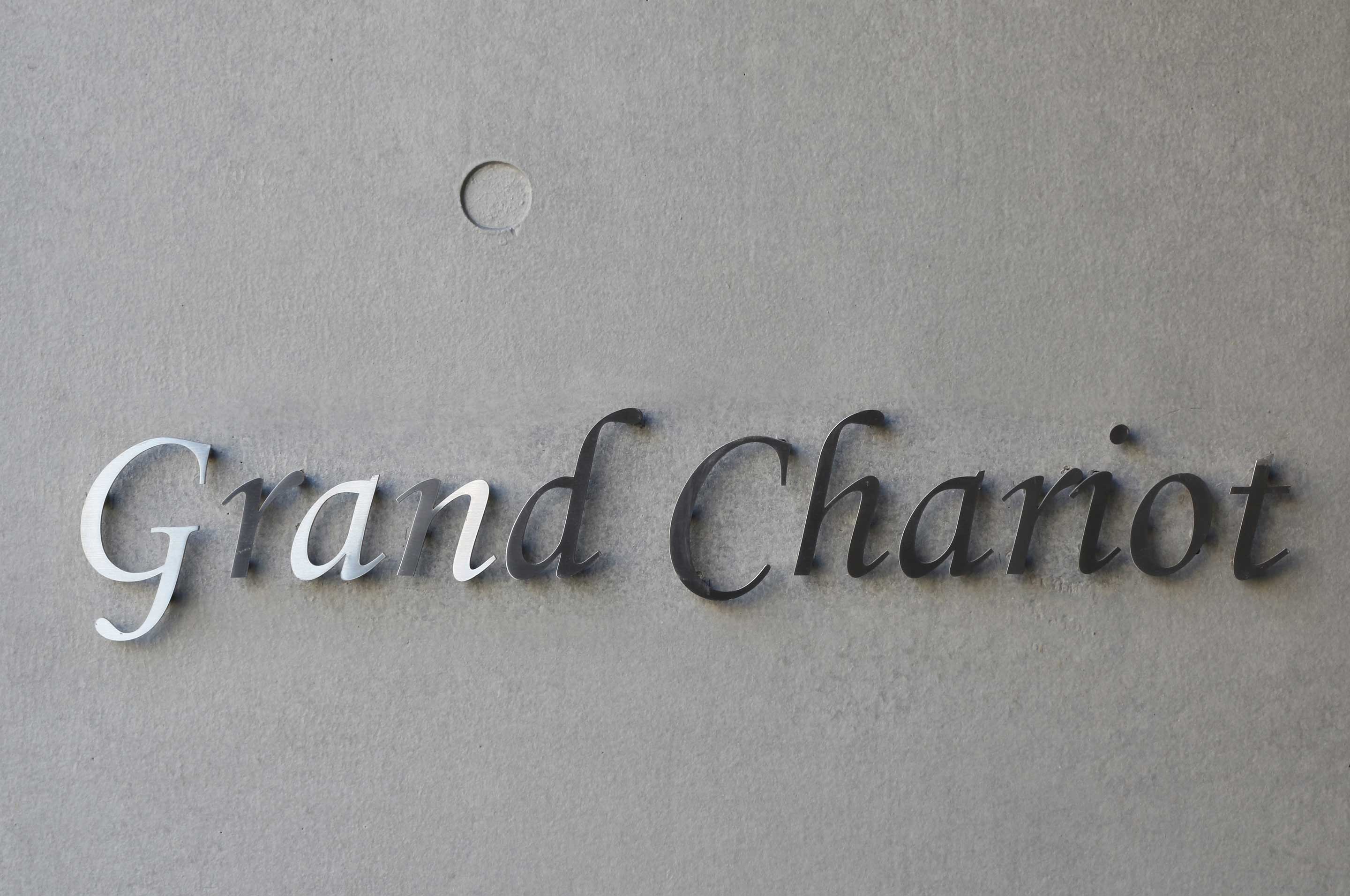 Grand  Chariot